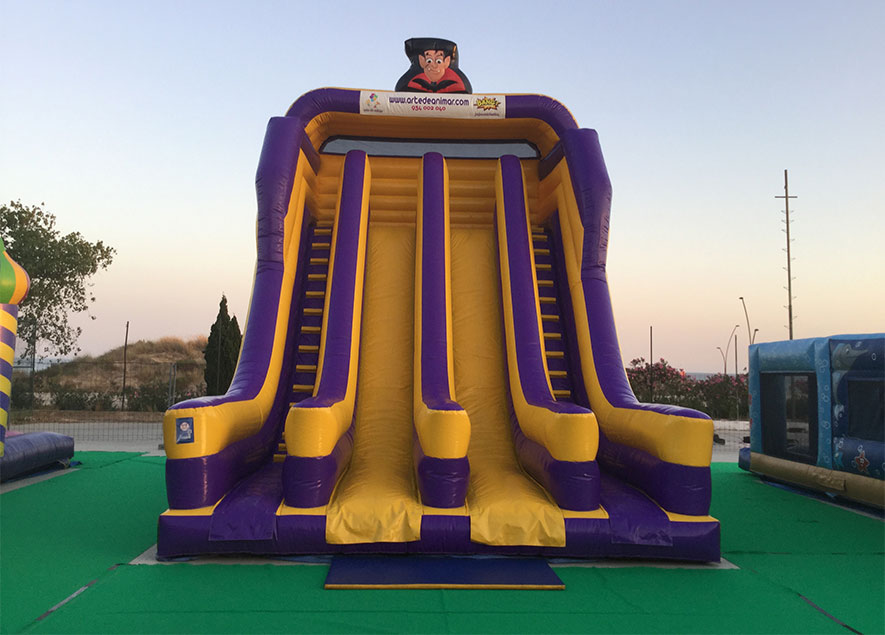 Tobogã do Drácula | 10x6x9