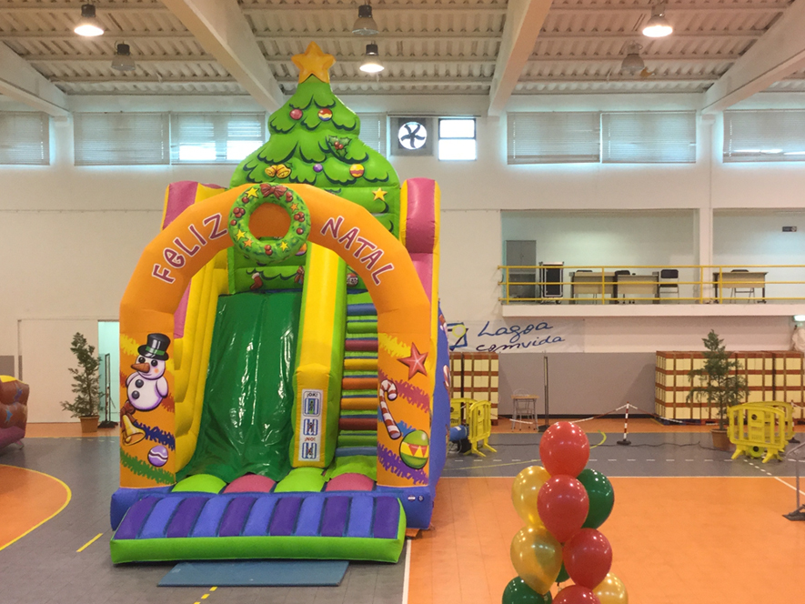 Escorrega do Natal | 8x5